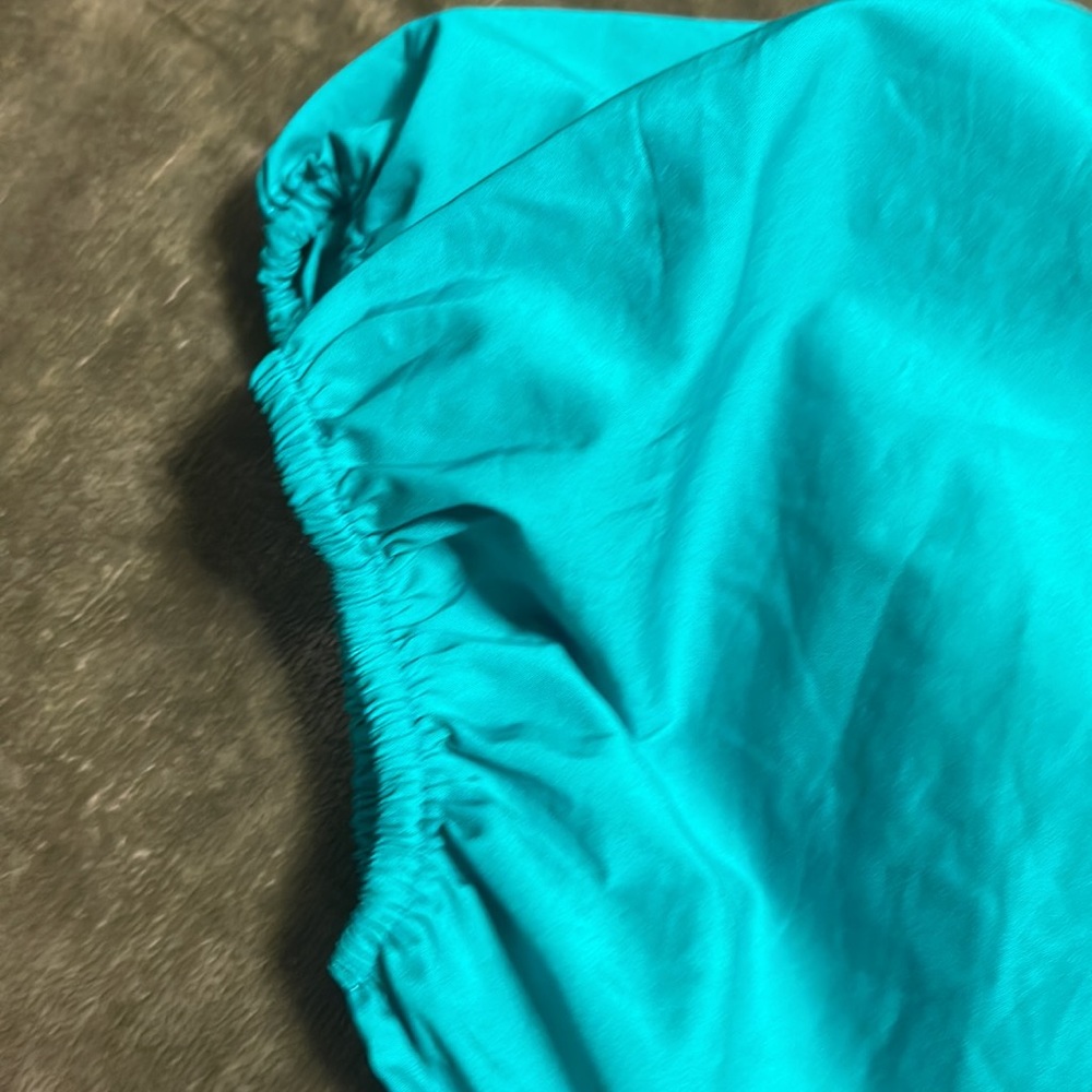 Shirt - Picture 4 of 6